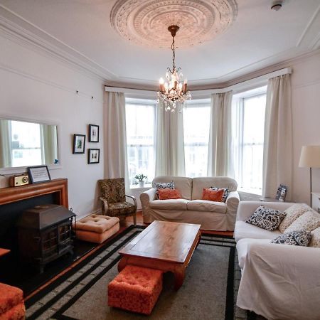 Ostello Portrush Townhouse Esterno foto