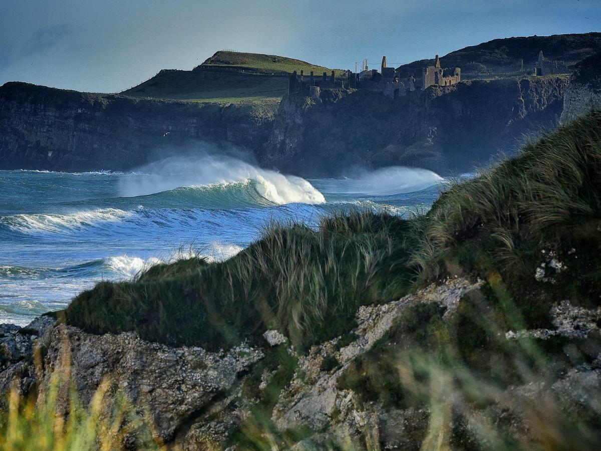 Ostello Portrush Townhouse Esterno foto